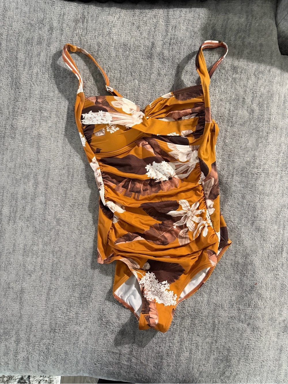 Romenza Tropical Floral Ruched One Piece Swimsuit Size Medium